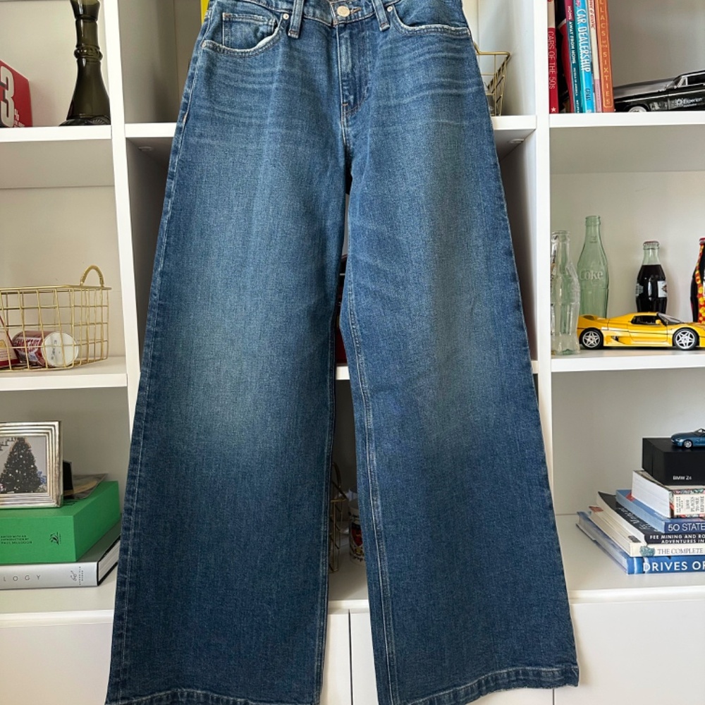 HUDSON Women's Freya Mid-Rise Skater Jean - Picture 6 of 7